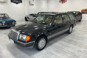 Mercedes-Benz 200 TE Limited Edition ASI