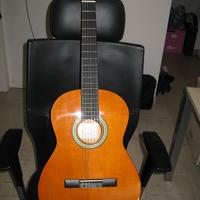Chitarra acustica Clifton con Accordatore