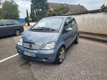MERCEDES A 190