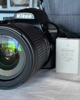 Nikon D3400 con obiettivo 18/105 VR