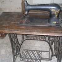 Macchina da cucire Singer in ghisa del "1913"