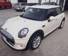 MINI Cooper D 1.5 Cooper D Business XL 5 porte