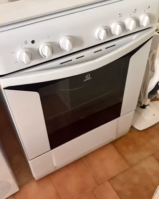 Cucina indesit