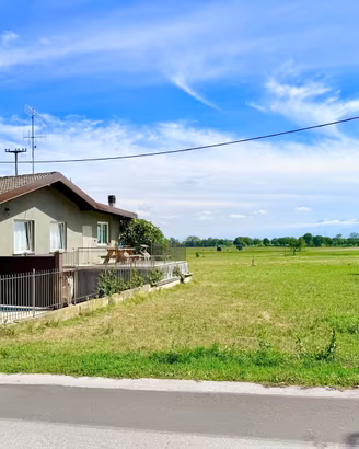 Casa indipendente a Villar San Costanzo