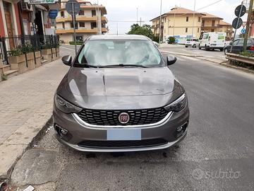 FIAT Tipo Lounge 1.6. 120CV