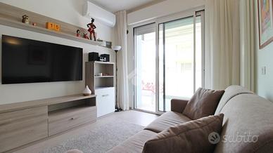 2 LOCALI A SAN BENEDETTO DEL TRONTO