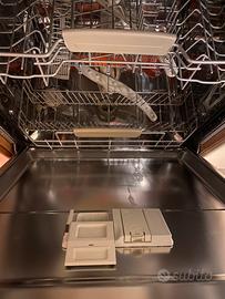 Lavastoviglie Hotpoint