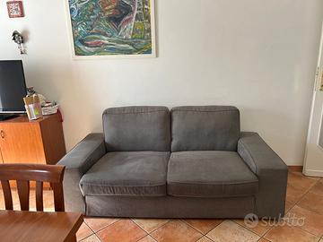 Divano tessuto 2 posti