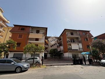 4 LOCALI A CORIGLIANO-ROSSANO