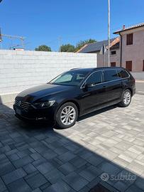 VOLKSWAGEN Passat 8ª serie - 2015