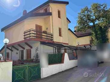 Villetta unifamiliare a Roccamonfina (CE)