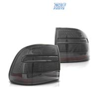 FANALI PER PORSCHE CAYENNE 03-07 LED FONDO CROMATO