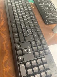 Tastiera pc wireless