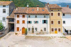 RUSTICO A BADIA CALAVENA