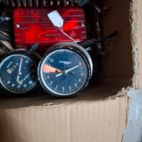 ricambi moto  e cavalletti alzamoto 