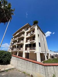 Appartamento con box auto