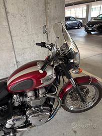 Triumph Bonneville T100 2008 solo parti originali