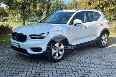 VOLVO XC40 T2 automatico Business