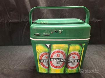 Mini frigo della Becks con radio incorporata