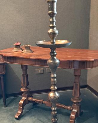 Grande  candelabro da terra 