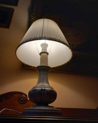 Lampada shabby con paralume plissé Impero