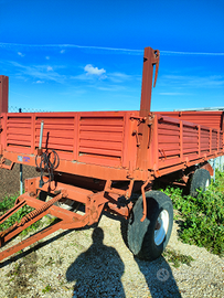 Rimorchio ribaltabile trilaterale