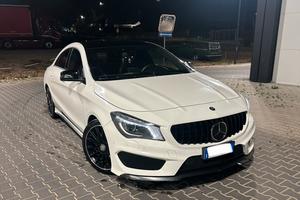 Mercedes CLA allestimento AMG