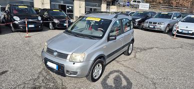 Fiat Panda 1.2 4x4 Climbing - € 3.499