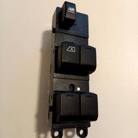 Pulsantiera alzavetri Nissan 