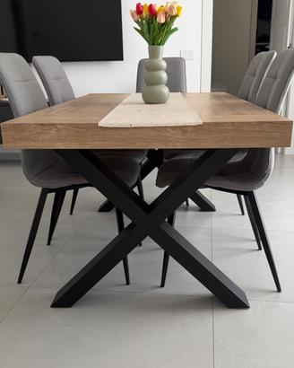 Tavolo allungabile + 6 sedie Capodarte – €1.700
