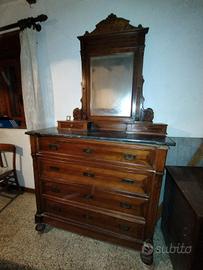 Cassettone in castagno massello