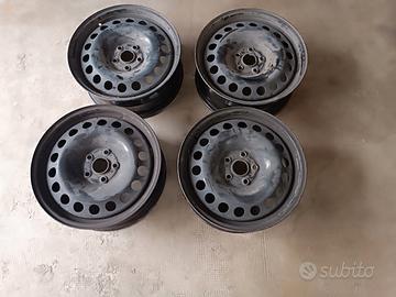 4 cerchi ferro foro centrale 57,1 7/7,5x18 5x112 
