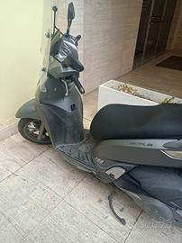 Kymco People 200 GTI