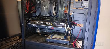 PC gaming fascia media/alta con monitor 32 pollici