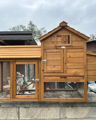 Casetta/ Pollaio per galline