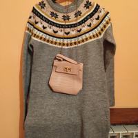 maglione grigio per l'inverno