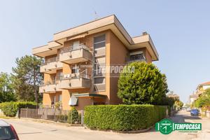 DUE LOCALI SENZA SPESE CONDOMINALI