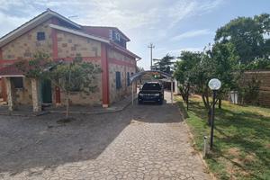 Unifamiliare Aprilia 4 camere 2bagni ristrutturata