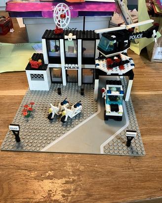 stazione polizia lego 6386