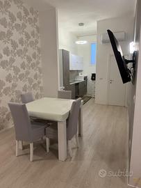 Disponibile luglio e agosto