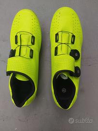 Scarpe giallo neon per mtb o bici da corsa