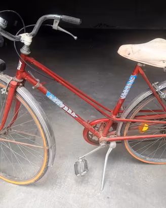 Biciletta azzurra anni 70