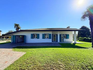 Villa singola ristrutturata con ampio giardino