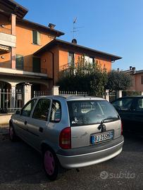 Opel corsa 2000 Edition