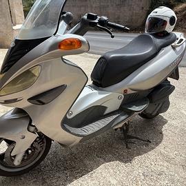 Malaguti Madison 250 S