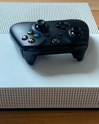 Xbox One S 500GB / 1TB Bianca + Controller Origina
