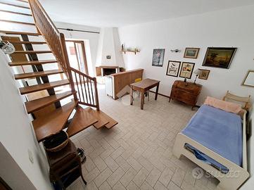 2 LOCALI A CARBOGNANO