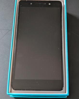 Smartphone HONOR 7 compatto e affidabile