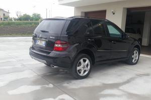 ML 320 SPORT  4 matic