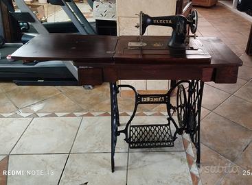 Macchina da cucire funzionante
